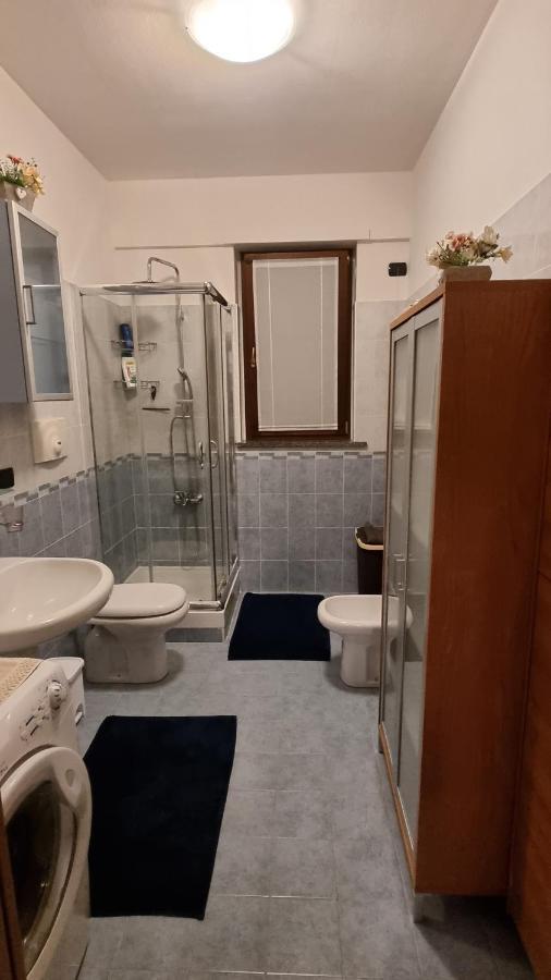 La Casetta Di Grazia E Nino Apartment Buccinasco Bagian luar foto