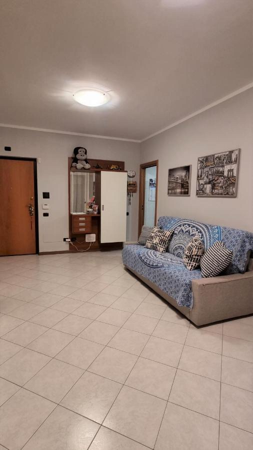 La Casetta Di Grazia E Nino Apartment Buccinasco Bagian luar foto
