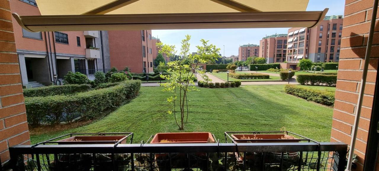 La Casetta Di Grazia E Nino Apartment Buccinasco Bagian luar foto